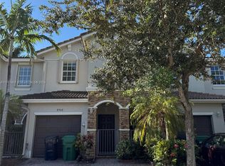 8908 SW 225th St, Cutler Bay, FL 33190