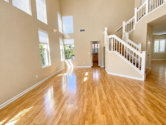 2nd image of 2808 Elsnab Ct