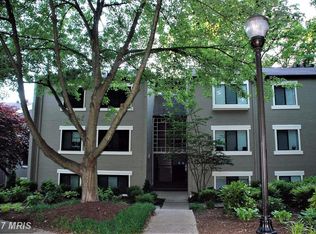 2212 Springwood Dr APT 105, Reston, VA 20191