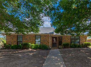 1806 La Fontaine Ln, Greenville, TX 75402