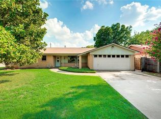 6640 Briley Dr, North Richland Hills, TX 76180
