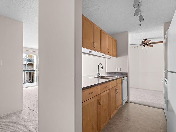 4th image of 16303 95th St NW #224