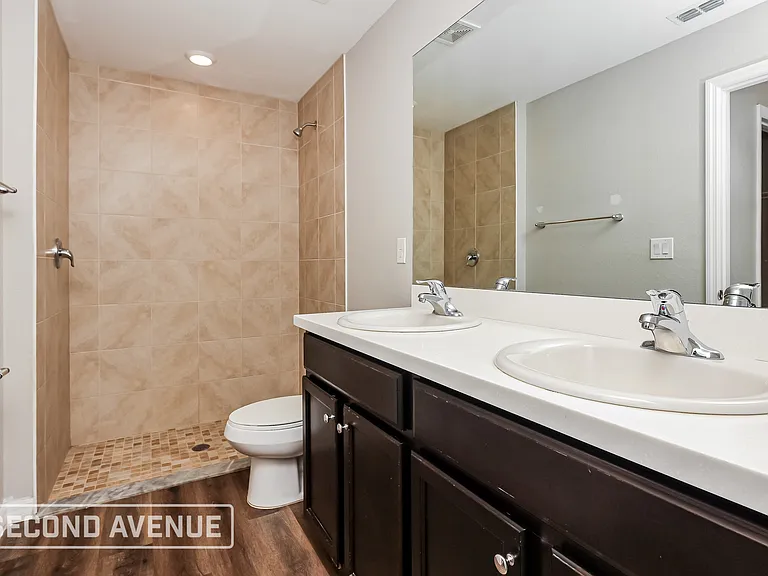 3417 7th St SW — Photo 9
