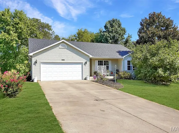 505 Olive St, New Haven, MO 63068