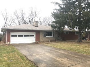 2415 Erter Dr, Springfield, OH 45503