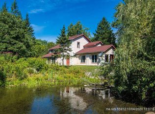 732 N Sedgwick Rd, Sedgwick, ME 04676