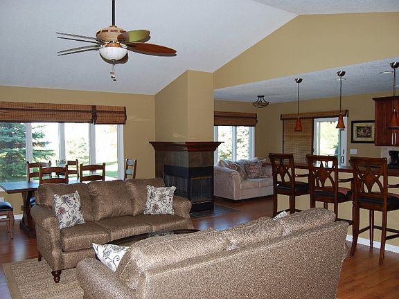 4th image of 5612 Firethorne Dr