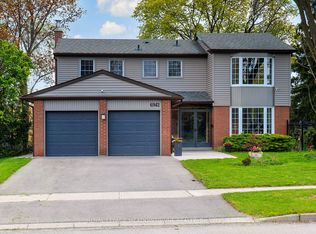 6942 Barrisdale Dr, Mississauga, ON L5N 2H4