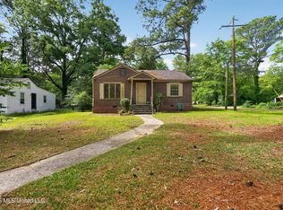 603 Launcelot Rd, Jackson, MS 39206