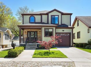 324 E Maplehurst St, Ferndale, MI 48220