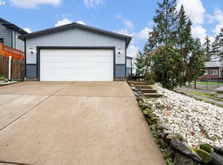 502 S 6th St, Springfield, OR 97477