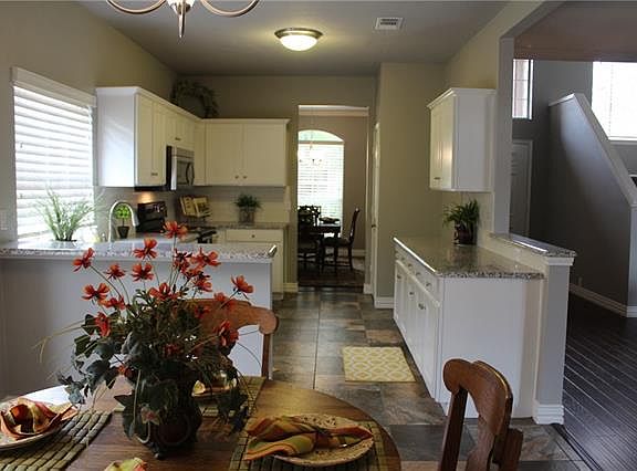 5th image of 11490 Newberry Dr