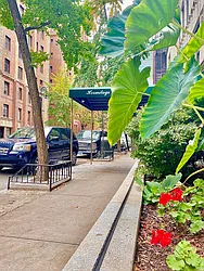 328 East 43rd Street, #1002