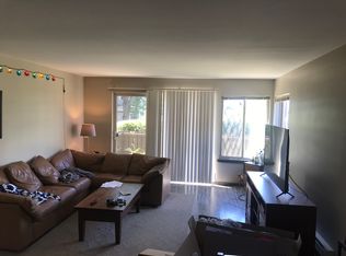 1307 E John St APT 102, Seattle, WA 98102