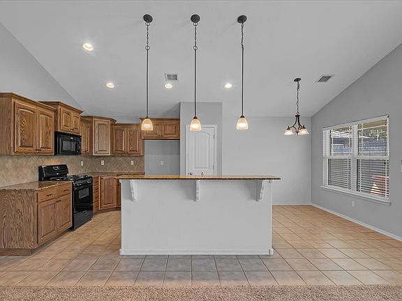 2nd image of 13338 S 21st St