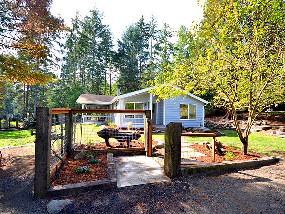 2nd image of 2957 Feather Ln NW
