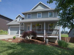 1721 NE Lucy Belle St, McMinnville, OR 97128