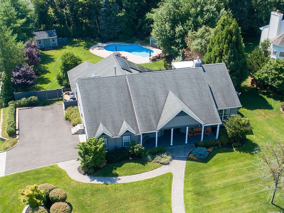 1st image of 37 Varsity Blvd