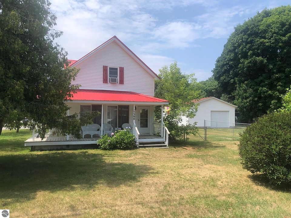 17390 4th St, Arcadia, MI 49613 Zillow