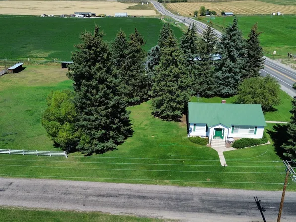 114 W 7th St, Georgetown, ID 83239
