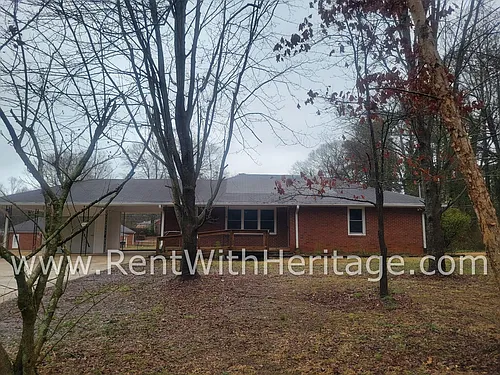 5575 Burrus Rd Photo 1