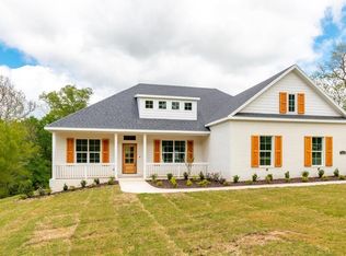 1350 S Spring Loop, Fayetteville, AR 72703