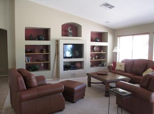 1522 N Bank Swallow Rd, Green Valley, AZ 85614