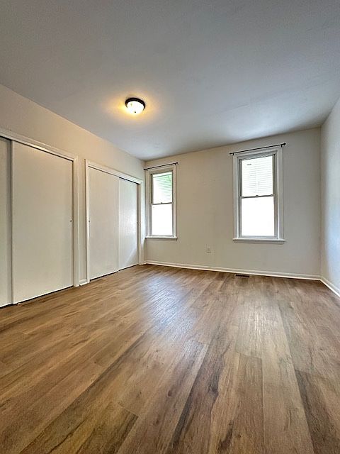 1st image of 1840 E Thayer St