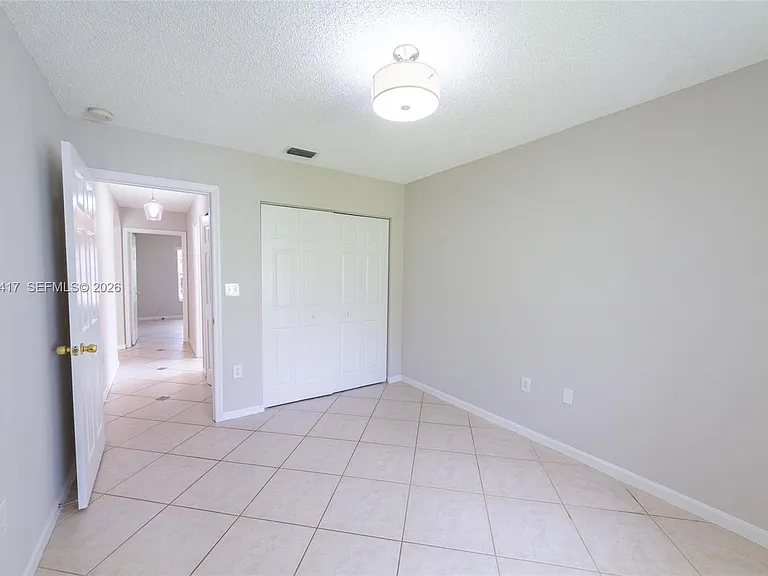 11811 SW 8th St — Photo 26