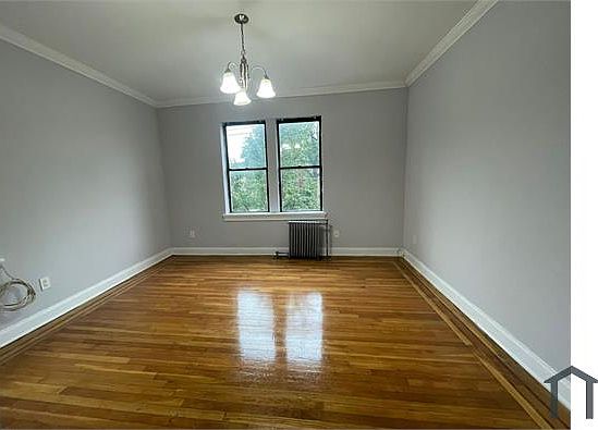 1st image of 140 Chancellor Ave #3A