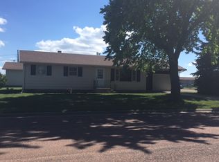 206 W. Cherry St., Parkston, SD 57366