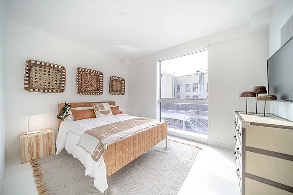 Rented by BHS Development Marketing | media 6