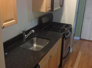 2647 N Kedzie Ave #2H, Chicago, IL 60647