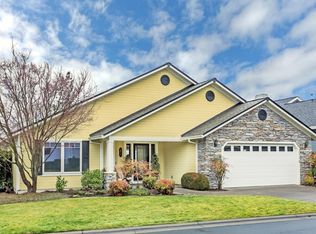 3516 S Village Dr, Medford, OR