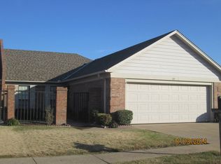 119 N Stonebridge Cv, West Memphis, AR 72301