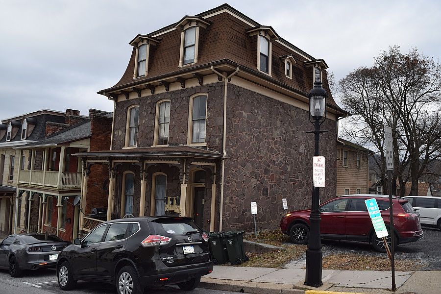 1st image of 127 E High St #2