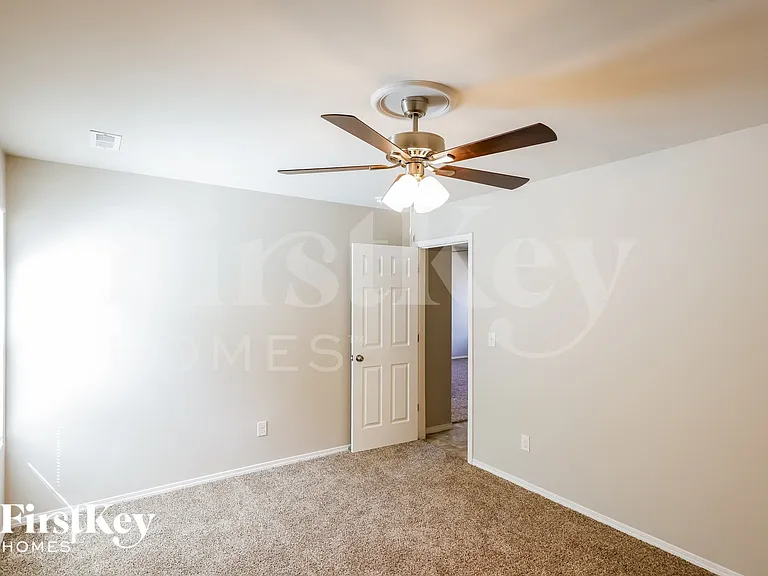224 Cambridge Park Dr — Photo 9