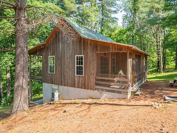 3rd image of 1454 Julia Simpkins Rd