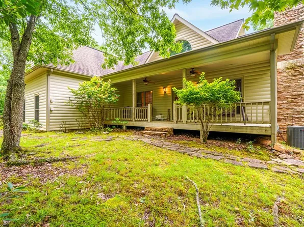 51 Hightower Trl, Hiawassee, GA 30546