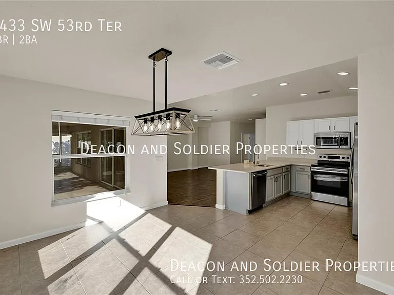 4433 SW 53rd Ter — Photo 7