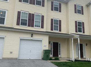 2322 Sunny Hill Cir #2322, York, PA 17406