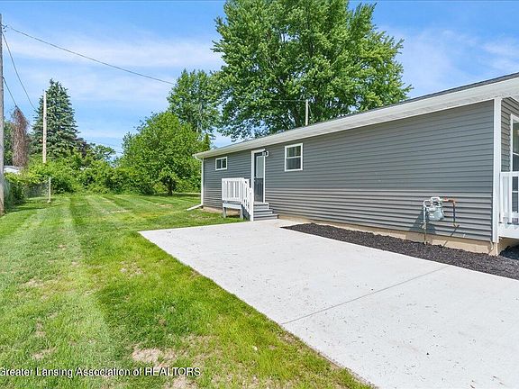 5th image of 3114 Maloney St
