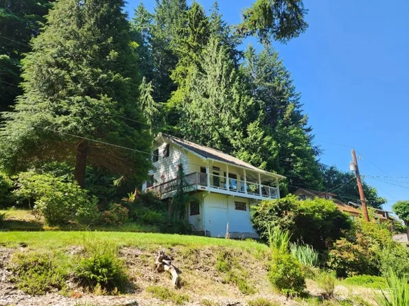 14745 SW Spring Beach Road, Vashon, WA 98070