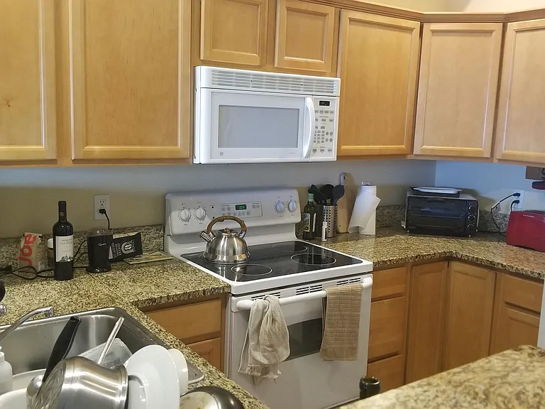 1015 Railroad Ave #304 — Photo 25