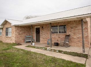 299 E Mockingbird St, Alba, TX 75410