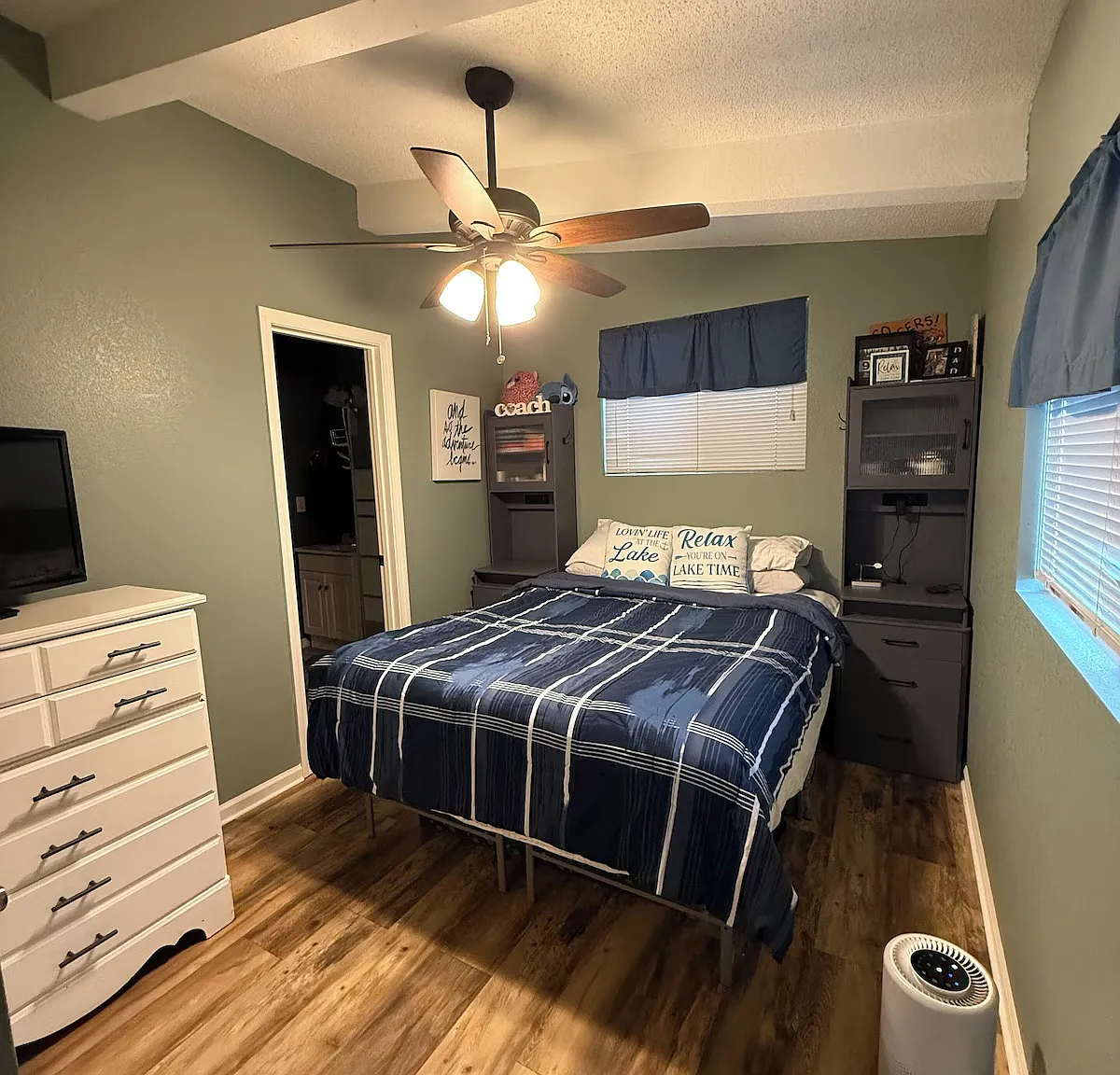 1 bed, 420 sqft, $1,099 — Photo 4