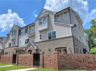 1205 Cotswold Pl #1, Charlotte, NC 28211