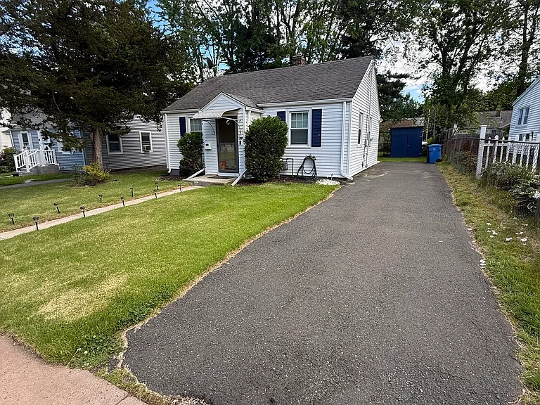 59 E Euclid St — Photo 3