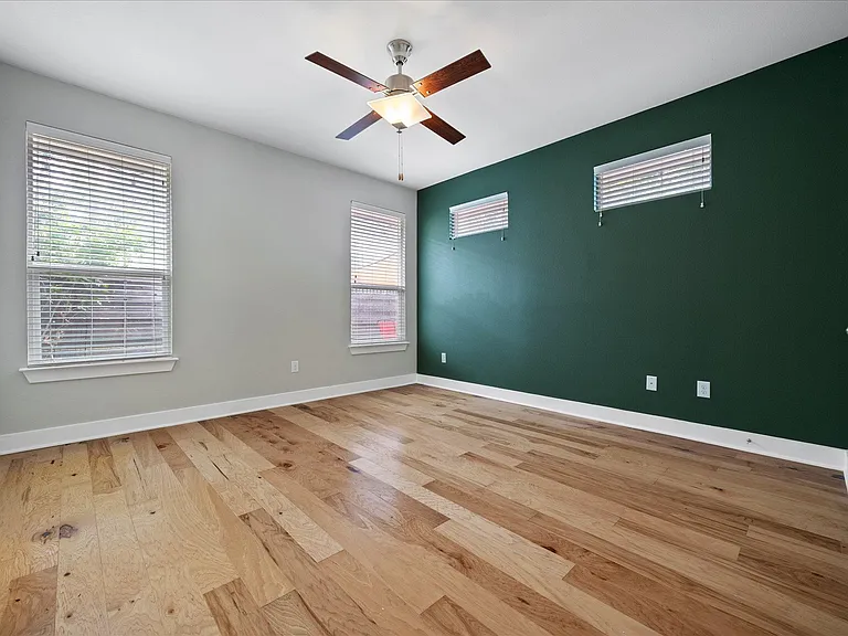 7203 Bertram Ct — Photo 15