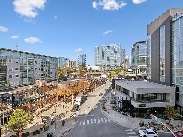 600 12th Ave S #633 — Photo 43